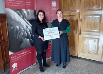 Šek od společnosti Saint-Gobain